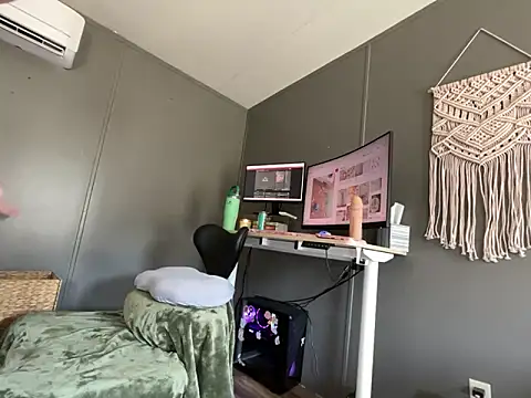 onlysage444 online show from September 12, 2025, 4:51 pm