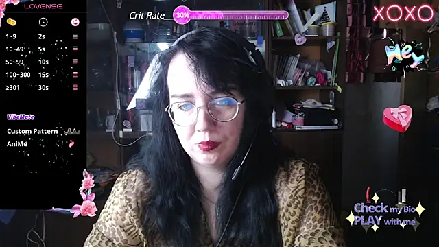 Snapshot of LeonaHarrison chatting on March 22, 2025, 6:43 am LeonaHarrison online show from March 22, 2025, 6:43 am