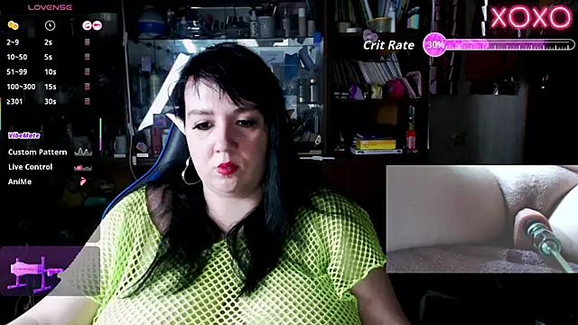 Snapshot of LeonaHarrison chatting on November 3, 2025, 1:12 pm LeonaHarrison online show from November 3, 2025, 1:12 pm