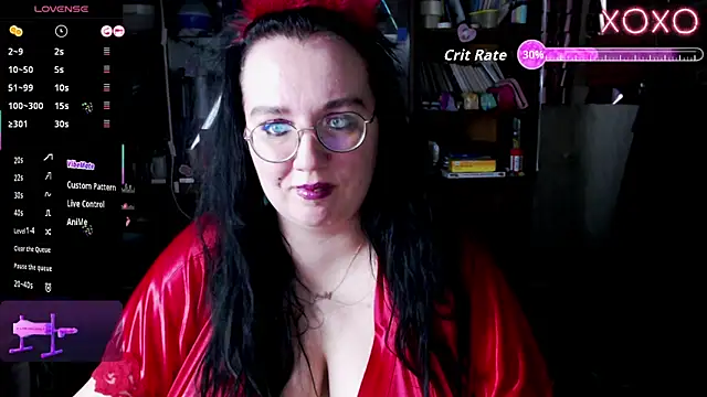 Snapshot of LeonaHarrison chatting on November 26, 2025, 8:32 pm LeonaHarrison online show from November 26, 2025, 8:32 pm