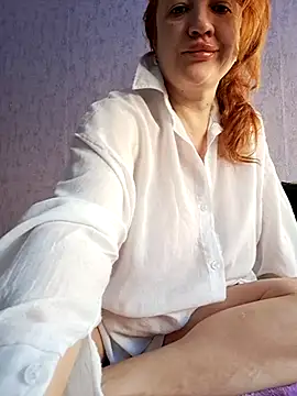 KiraXTender online show from February 21, 2025, 8:40 am