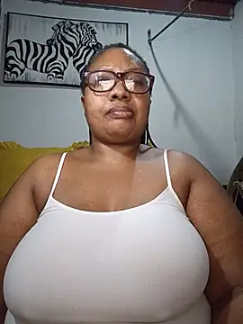 YELLOW BONE online show from June 2, 2026, 8:33 pm