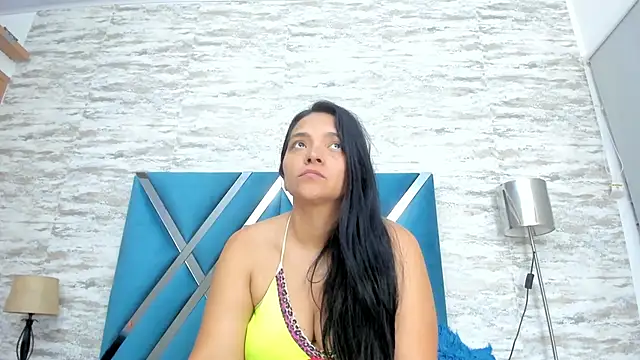 Snapshot of veronica_salas chatting on January 17, 2025, 11:51 pm veronica salas online show from January 17, 2025, 11:51 pm