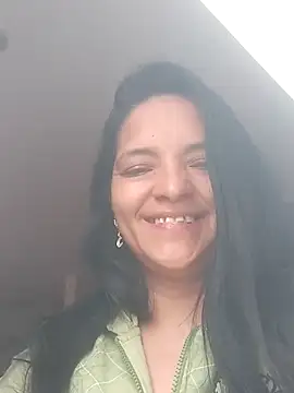 Snapshot of veronica_salas chatting on February 27, 2025, 2:00 pm veronica salas online show from February 27, 2025, 2:00 pm