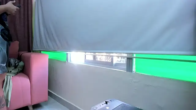 Snapshot of veronica_salas chatting on March 17, 2025, 8:40 pm veronica salas online show from March 17, 2025, 8:40 pm