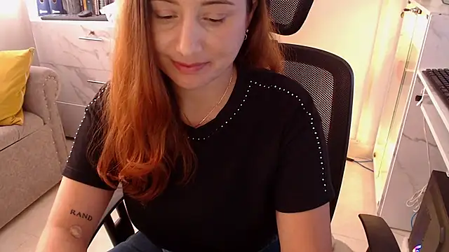 Angela smile online show from December 14, 2024, 6:09 pm