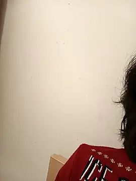 xxmoxxx online show from February 15, 2026, 4:09 am