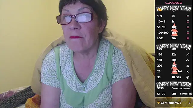 Sandra Carina online show from April 17, 2026, 10:24 pm