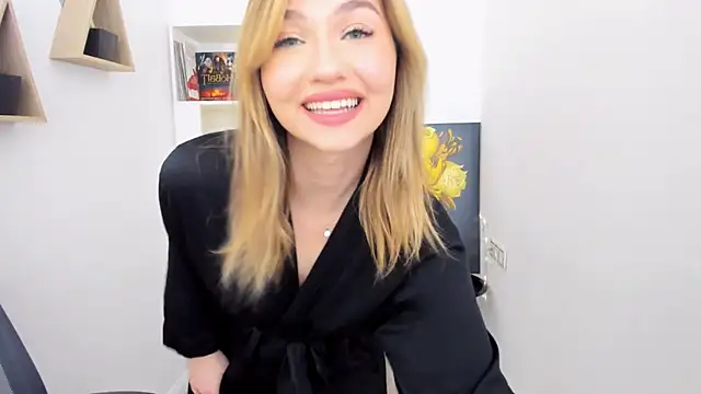 GracefulLook online show from January 24, 2025, 5:32 pm