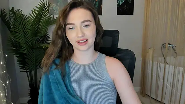 GracefulLook online show from February 9, 2025, 12:49 am