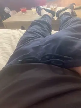 Alainsolo online show from February 19, 2026, 9:27 am