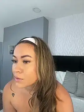 TaylorEvanss online show from February 24, 2025, 12:05 pm