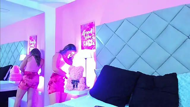 TaylorEvanss online show from September 14, 2025, 11:42 am