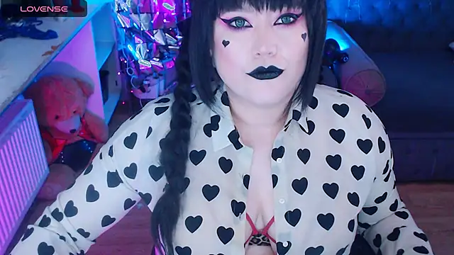 wickedxqueen online show from February 6, 2025, 4:31 am