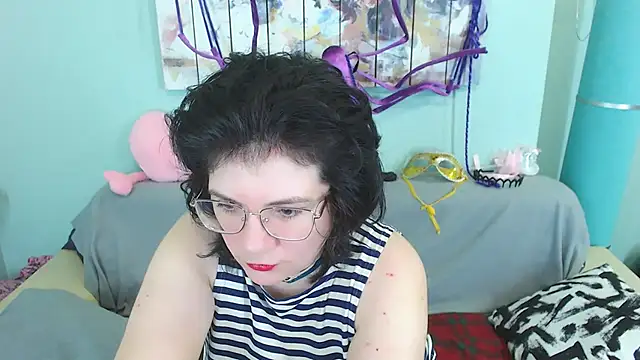 EverlyRays online show from December 11, 2024, 6:58 am