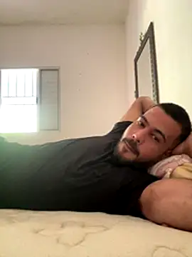 MikeDelfin0 online show from October 25, 2025, 1:18 pm