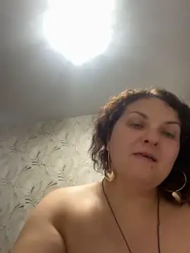 Taisia W online show from February 21, 2026, 2:18 pm