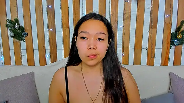 Snapshot of Kris_top_Lee chatting on December 9, 2024, 3:50 am Kris top Lee online show from December 9, 2024, 3:50 am