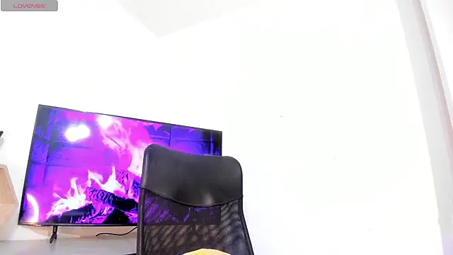 Snapshot of Fenty_XX chatting on March 1, 2026, 4:42 pm Fenty XX online show from March 1, 2026, 4:42 pm