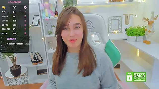  Eliizabeth  online show from December 31, 2024, 12:32 am