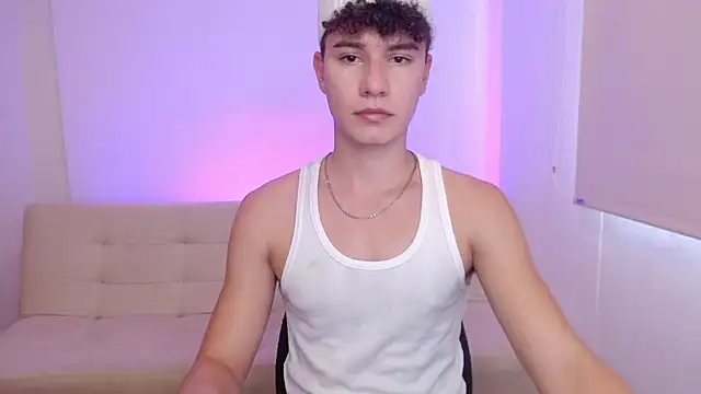 adrian morelly online show from February 5, 2026, 6:56 pm