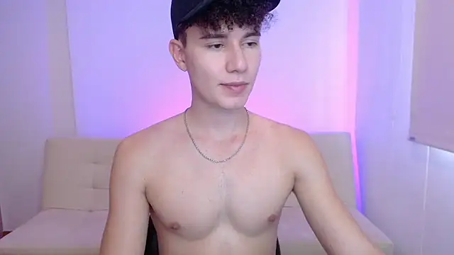 adrian morelly online show from March 21, 2026, 7:28 pm