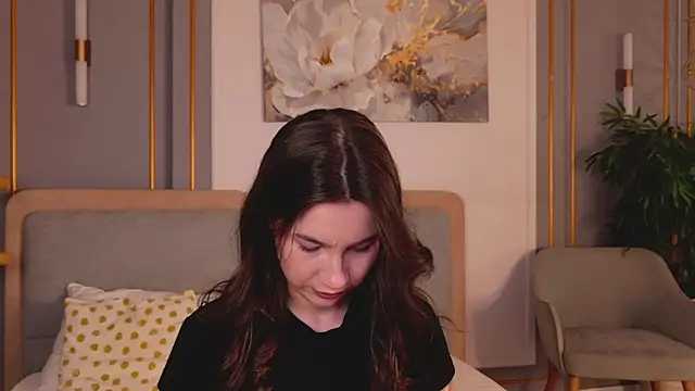 Marie Diaze online show from July 10, 2026, 6:10 pm