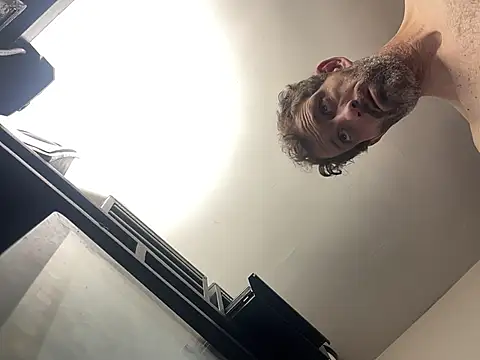 Snapshot of leanjamesdean chatting on February 10, 2026, 2:37 am leanjamesdean online show from February 10, 2026, 2:37 am