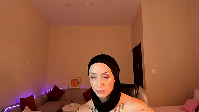 Kristen Garner online show from July 1, 2026, 7:24 pm
