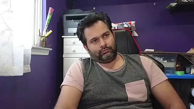 Sakhtlaundaz online show from December 16, 2024, 3:11 pm