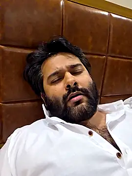 Sakhtlaundaz online show from February 24, 2025, 10:26 am