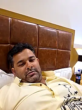 Sakhtlaundaz online show from March 7, 2025, 6:00 pm