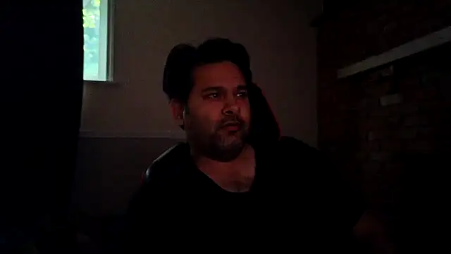 Snapshot of Sakhtlaundaz chatting on July 19, 2026, 1:15 pm Sakhtlaundaz online show from July 19, 2026, 1:15 pm