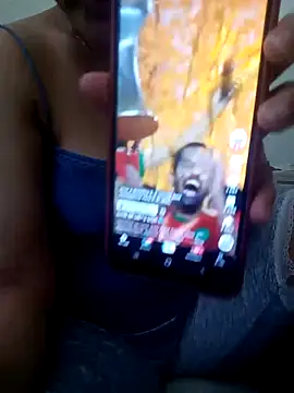 Snapshot of lolo890 chatting on October 20, 2025, 1:00 pm lolo890 online show from October 20, 2025, 1:00 pm