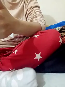 Snapshot of lolo890 chatting on December 3, 2025, 12:25 pm lolo890 online show from December 3, 2025, 12:25 pm