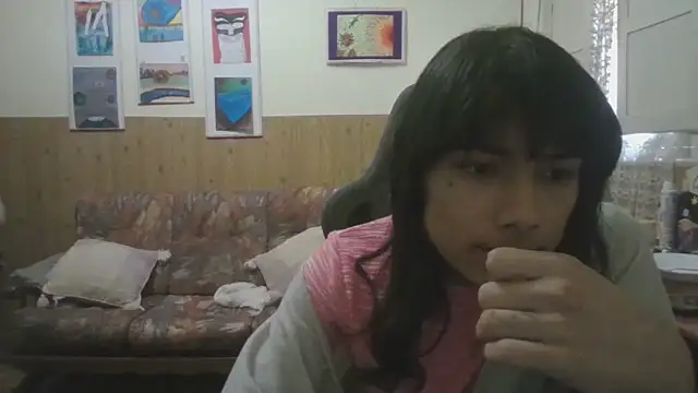 calliemaggotbone online show from November 11, 2025, 1:00 pm