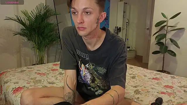 Snapshot of Tima_Lexikov_ chatting on January 6, 2025, 12:02 pm Tima Lexikov online show from January 6, 2025, 12:02 pm