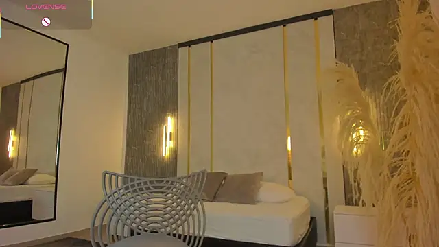 riley sierra online show from September 23, 2025, 12:41 pm