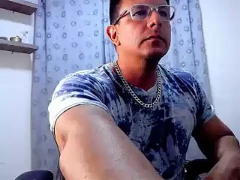 pedropicapi online show from February 17, 2025, 2:42 am