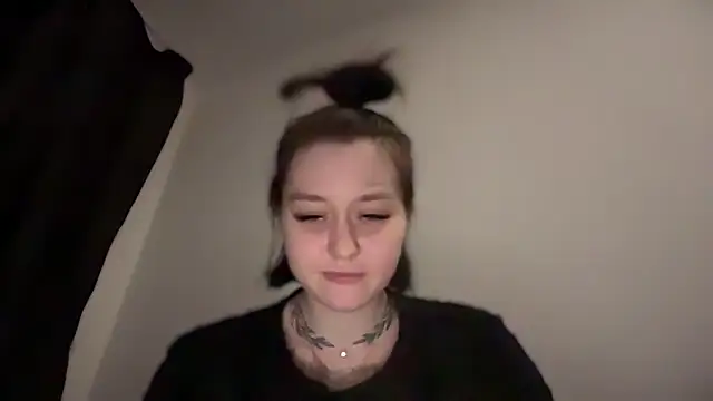 Isabel-Bailey online show from January 25, 2025, 12:59 am