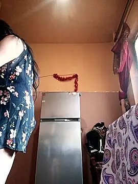 Lovely Lori online show from March 18, 2026, 4:37 am