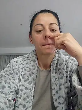 bruneta sexy23 online show from March 14, 2026, 5:57 am