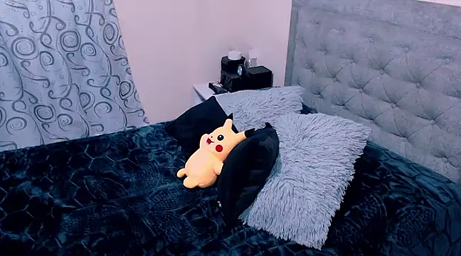 diana  34 online show from February 15, 2025, 12:04 am