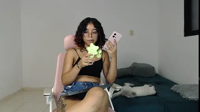 Putaku San online show from December 30, 2024, 4:53 am