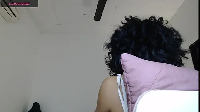 Putaku San online show from October 10, 2025, 4:00 am