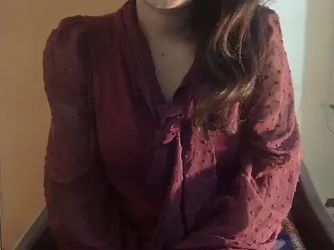 Snapshot of Lusty_Wife1 chatting on December 20, 2024, 9:54 am Lusty Wife1 online show from December 20, 2024, 9:54 am