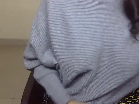 Snapshot of Lusty_Wife1 chatting on January 2, 2025, 7:40 pm Lusty Wife1 online show from January 2, 2025, 7:40 pm