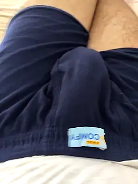 Snapshot of Horny_boy321 chatting on October 3, 2025, 8:44 am Horny boy321 online show from October 3, 2025, 8:44 am