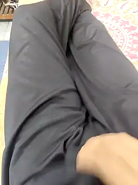 Snapshot of Horny_boy321 chatting on November 17, 2025, 11:38 am Horny boy321 online show from November 17, 2025, 11:38 am