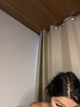 Snapshot of AgathaGeorgiou chatting on September 18, 2025, 10:12 pm AgathaGeorgiou online show from September 18, 2025, 10:12 pm